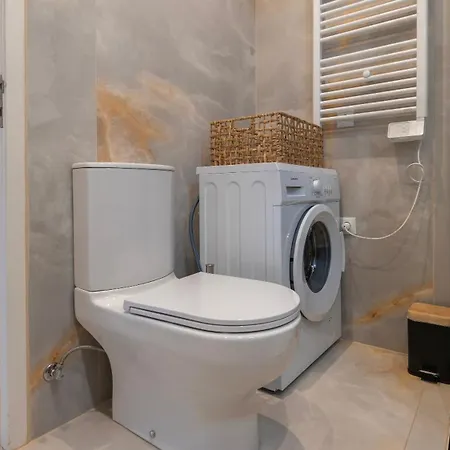 Sunny Design In Praca Flores By Lovelystay * Lizbona