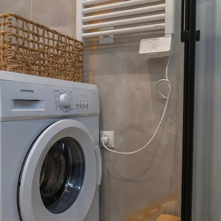 Sunny Design In Praca Flores By Lovelystay * ליסבון