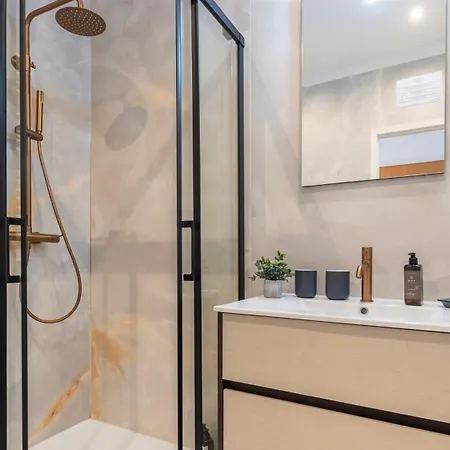 Sunny Design In Praca Flores By Lovelystay דירה ליסבון